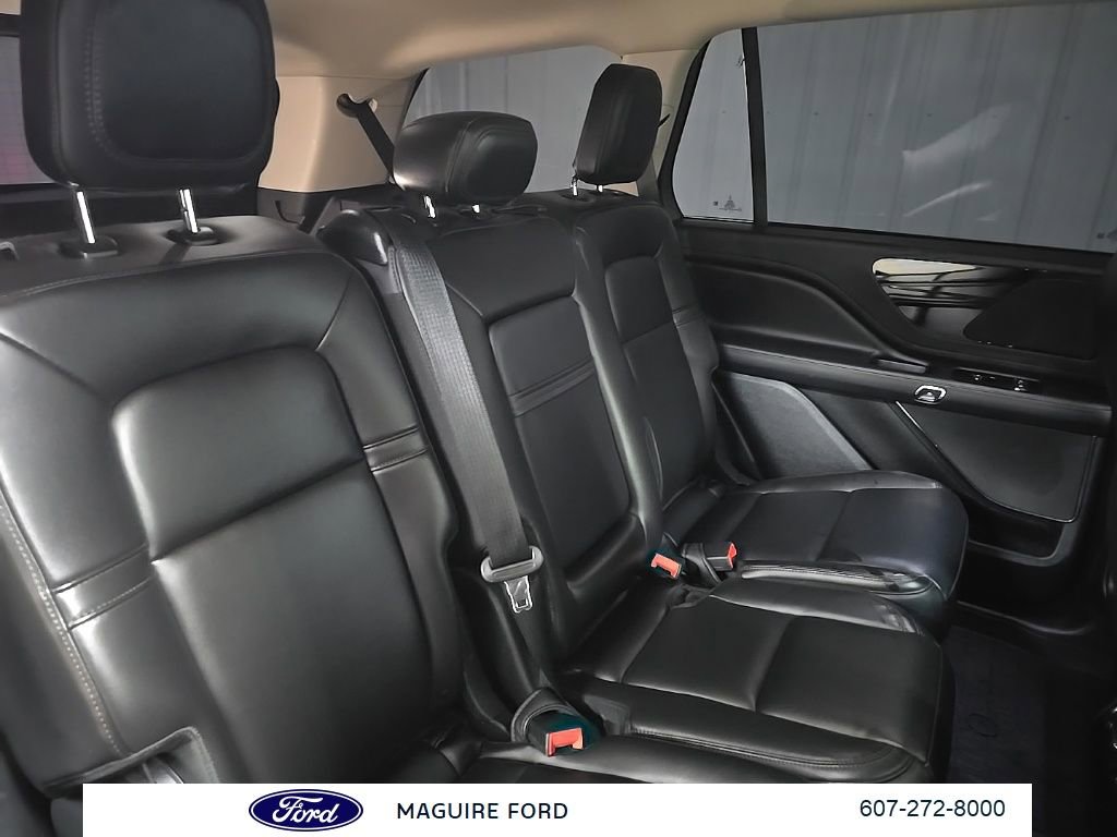 Used 2022 Lincoln Aviator Standard w/ Elements Package image 19
