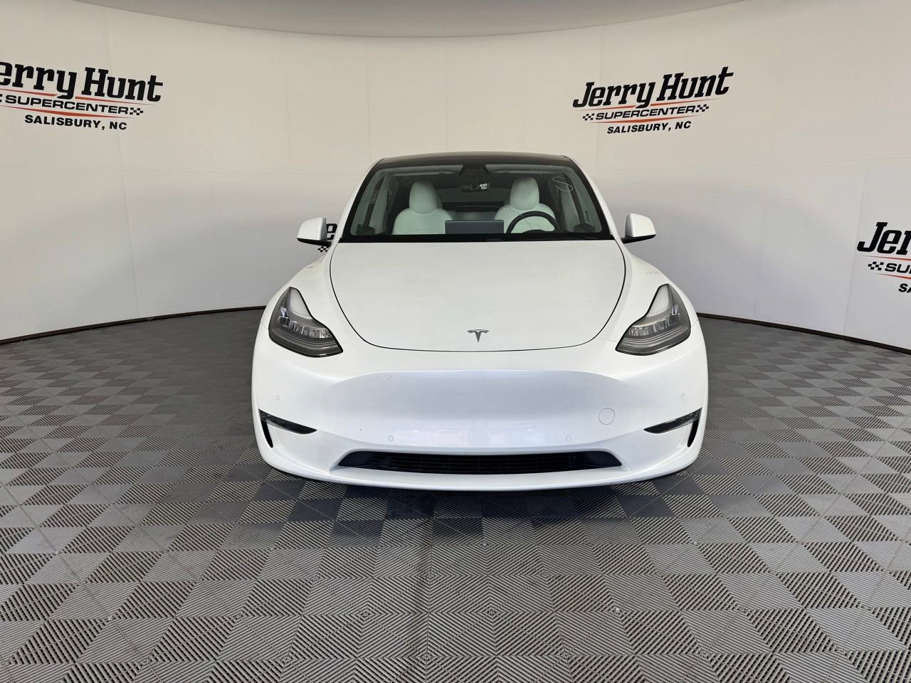 Used 2021 Tesla Model Y Long Range image 5