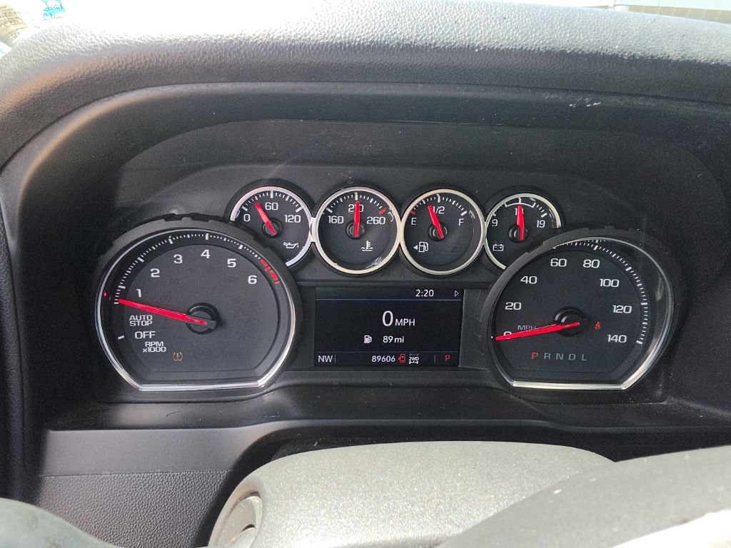 Used 2020 Chevrolet Silverado 1500 LT AWD/4WD image 8