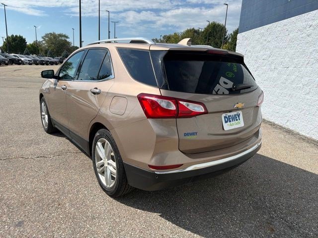 Used 2018 Chevrolet Equinox Premier FWD image 3