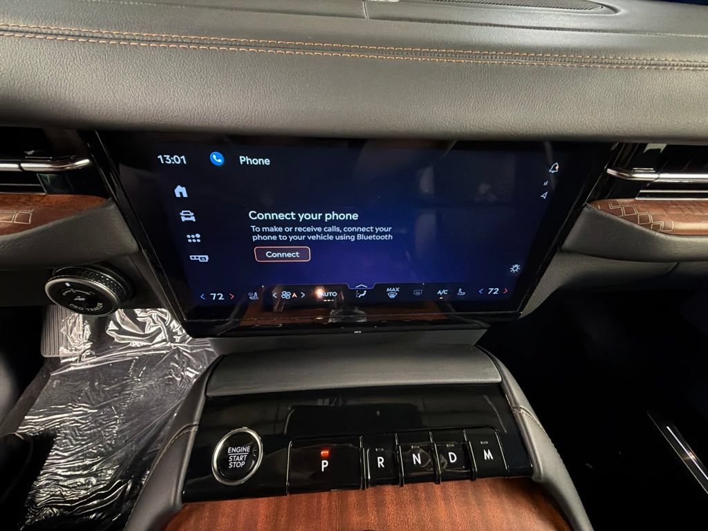 New 2027 Lincoln Navigator Black Label AWD/4WD image 10