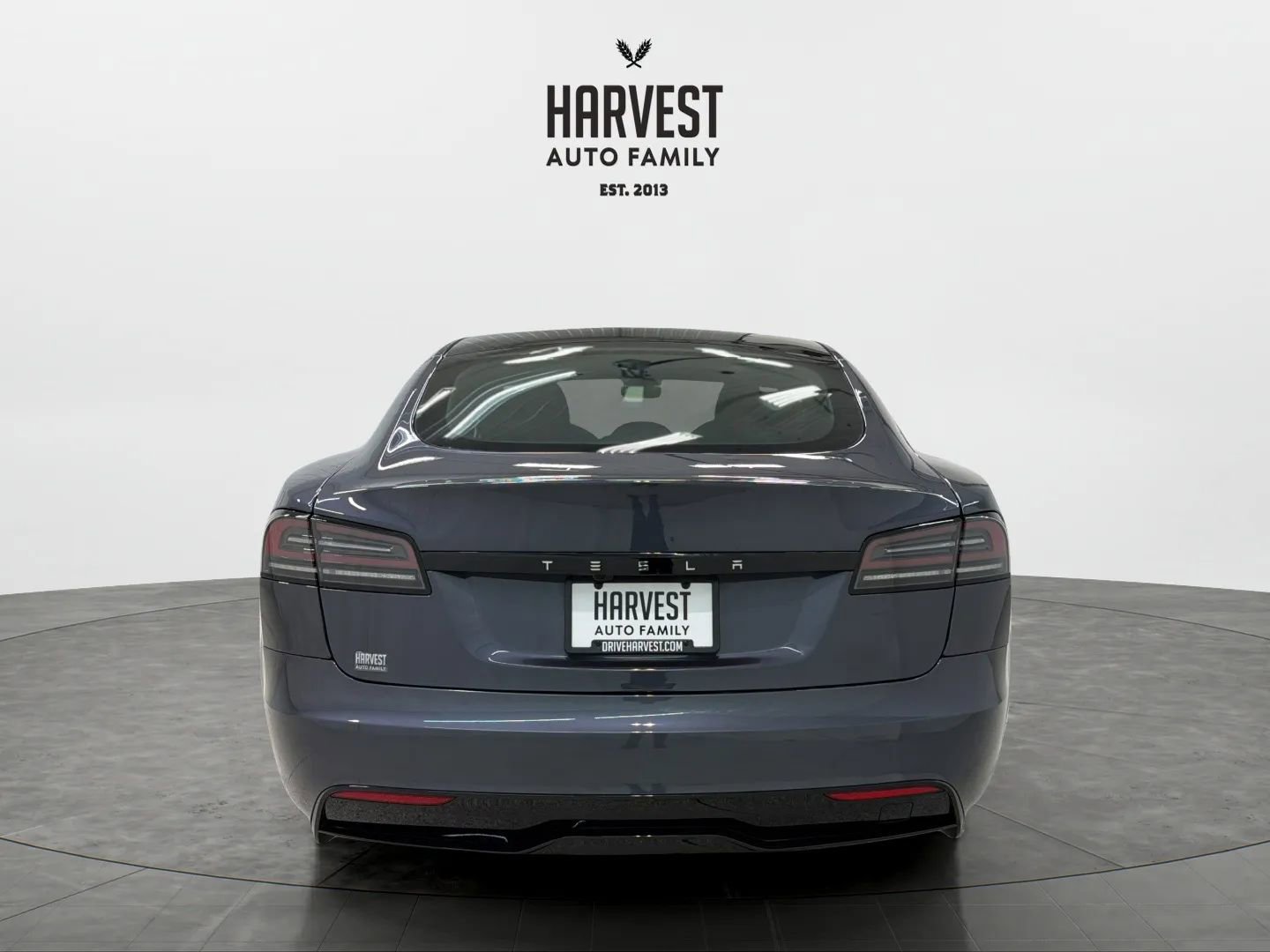Used 2023 Tesla Model S Standard Range image 5