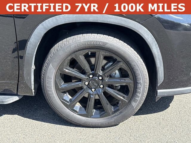 Used 2024 Toyota Highlander LE FWD image 7