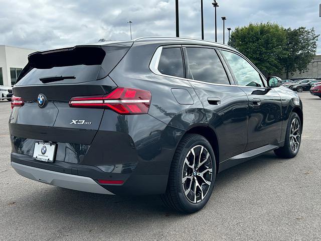 New 2026 BMW X3 xDrive30 w/ Premium Package image 3