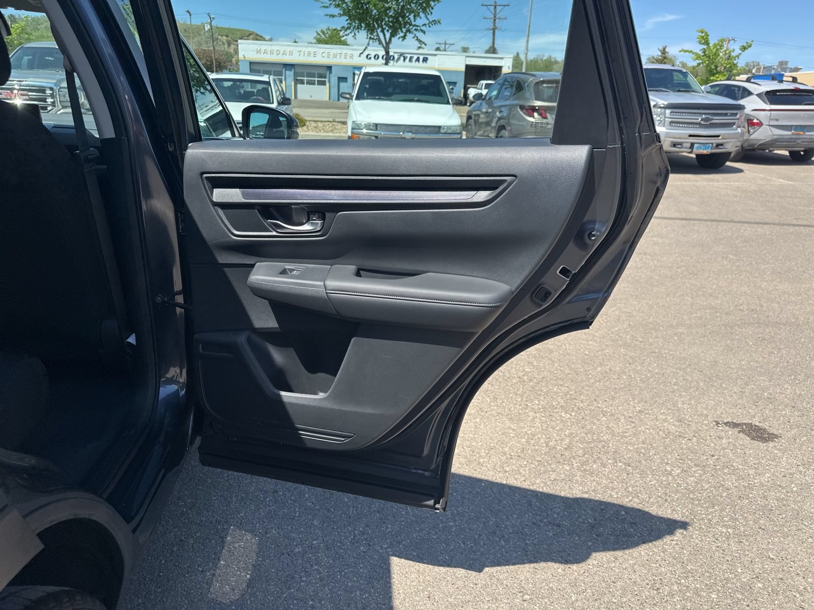 Used 2024 Honda CR-V LX image 28
