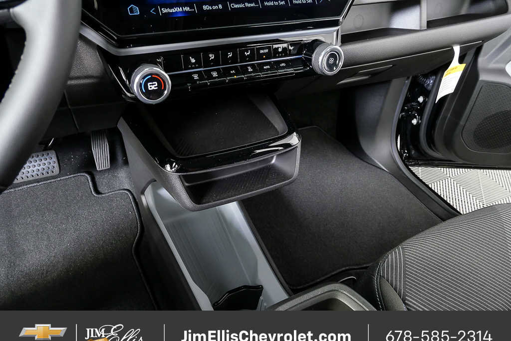 New 2027 Chevrolet Bolt LT w/ Comfort Package image 17