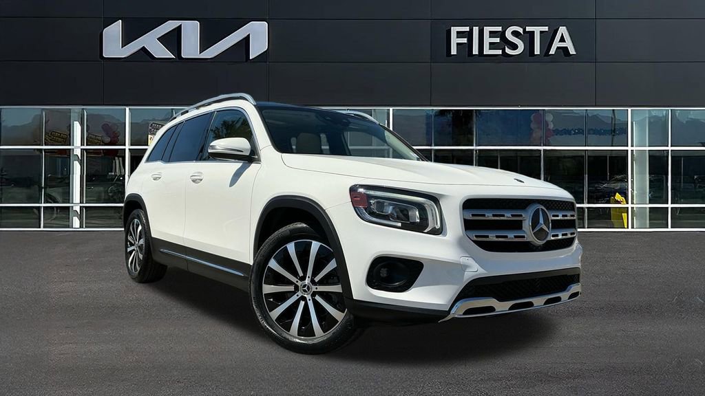 Used 2021 Mercedes-Benz GLB 250 image 1