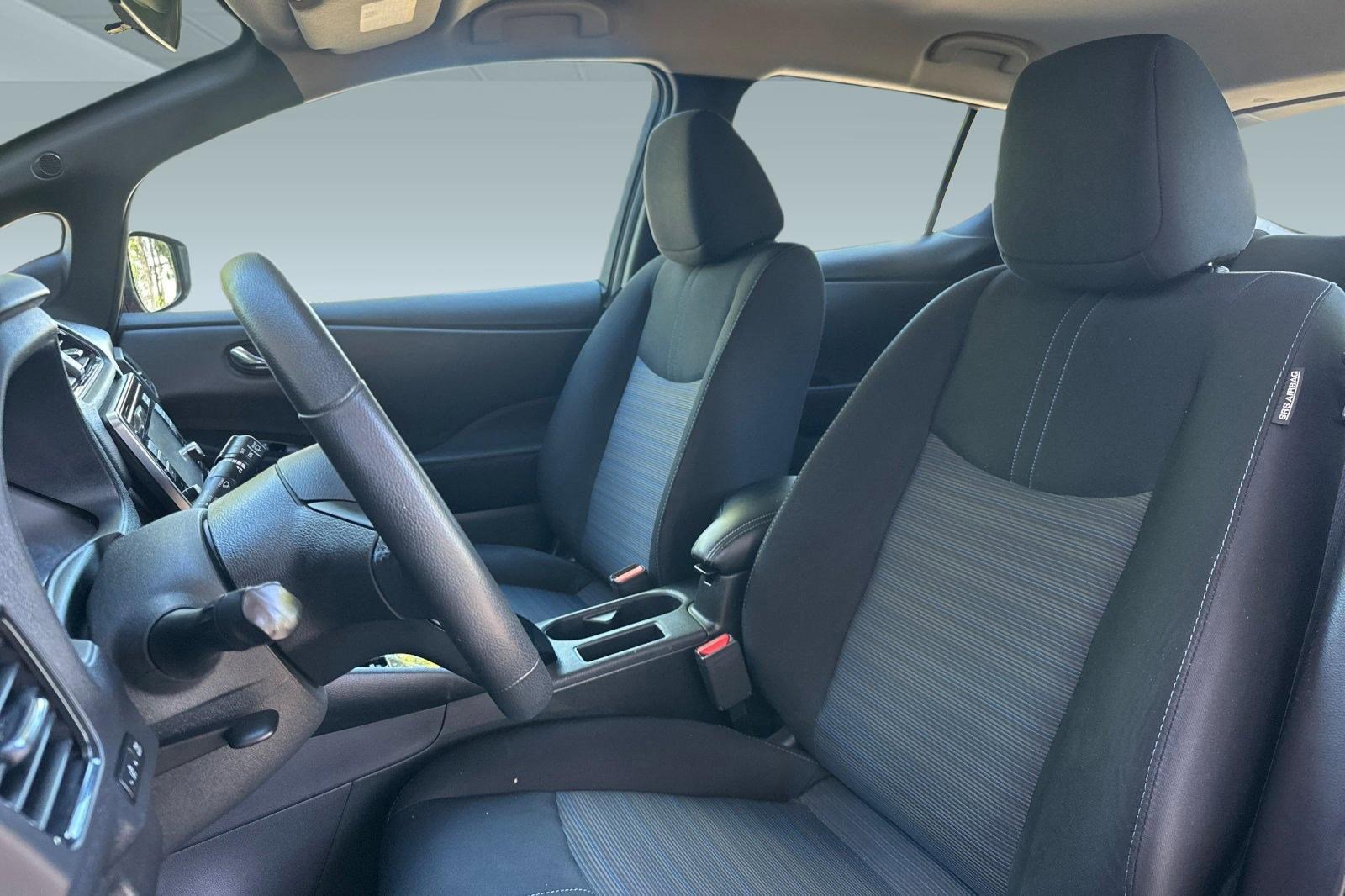 Used 2019 Nissan Leaf SV w/ Protection Package image 22