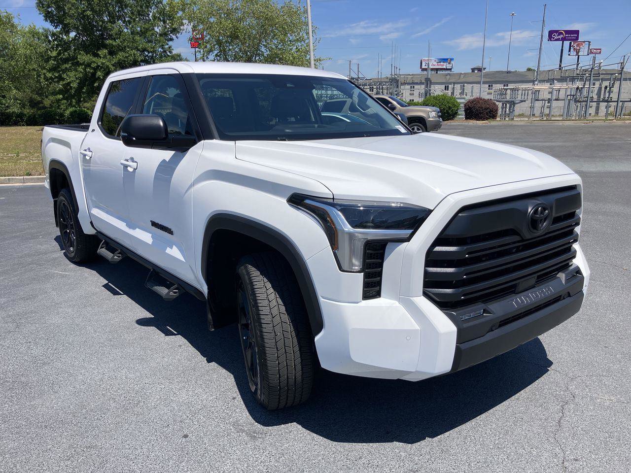 Used 2024 Toyota Tundra SR5 w/ SR5 Premium Package AWD/4WD image 7