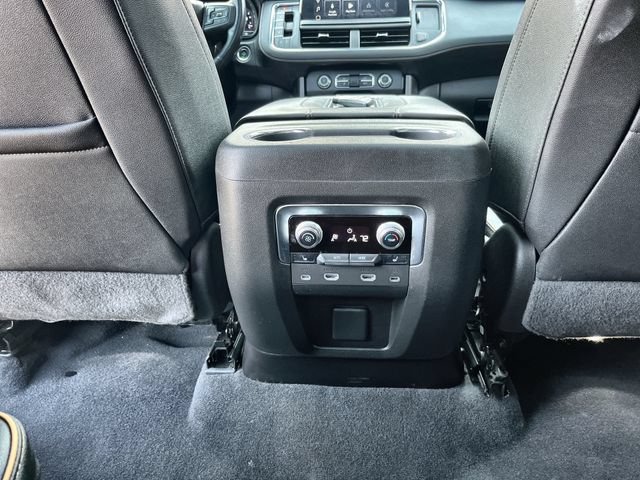 Used 2023 GMC Yukon AT4 w/ Technology Package AWD/4WD image 28