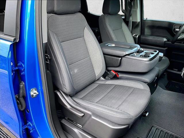Used 2025 Chevrolet Silverado 1500 Custom RWD image 9