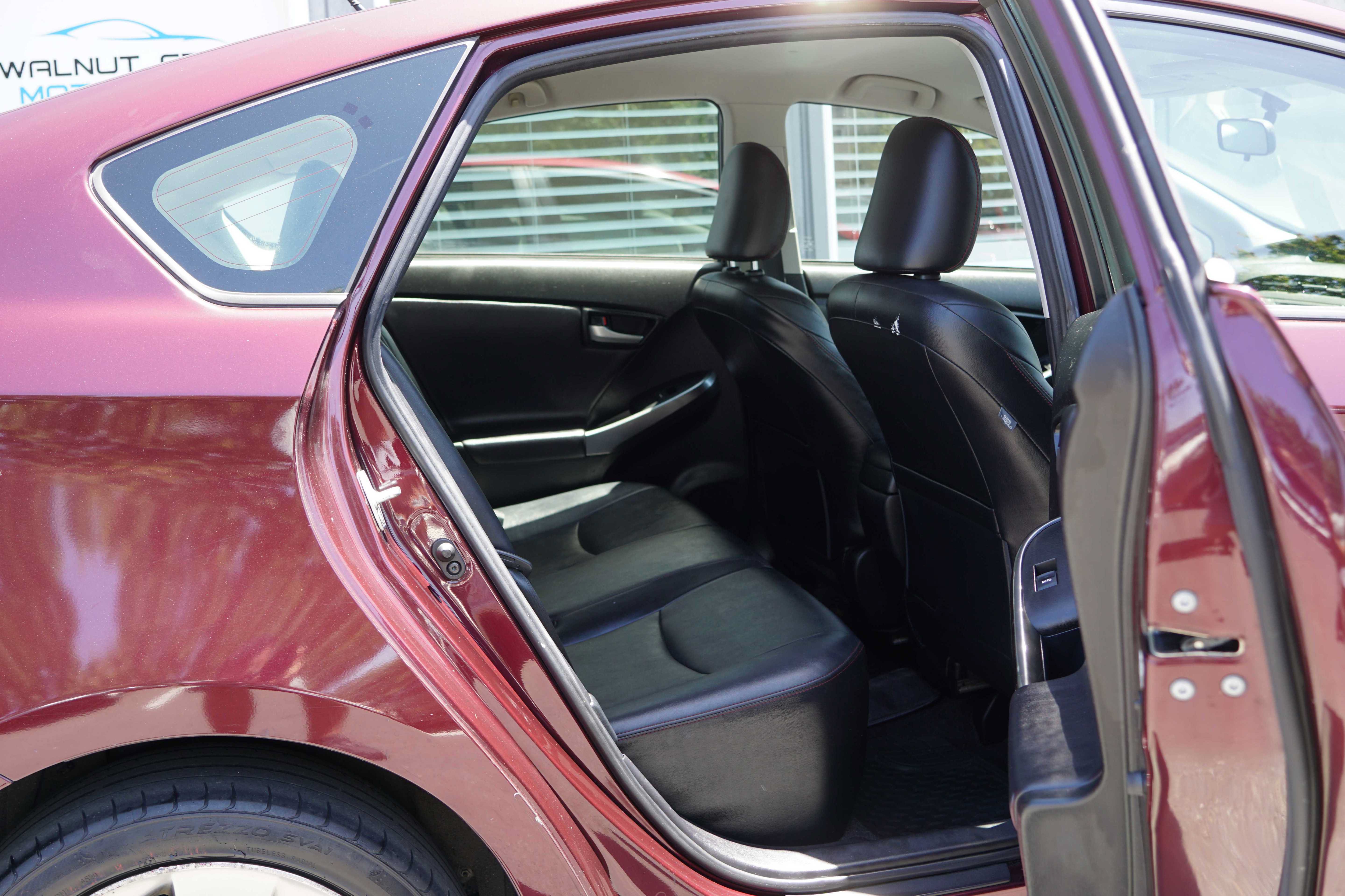 Used 2013 Toyota Prius Persona Series FWD image 26