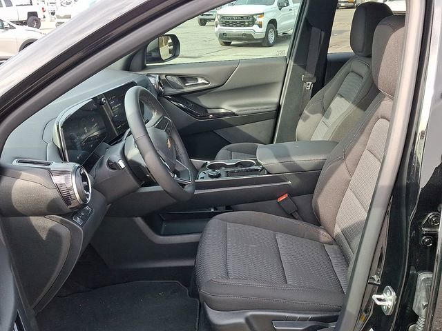 New 2023 Chevrolet Equinox LT w/ Driver Convenience Package AWD/4WD image 6