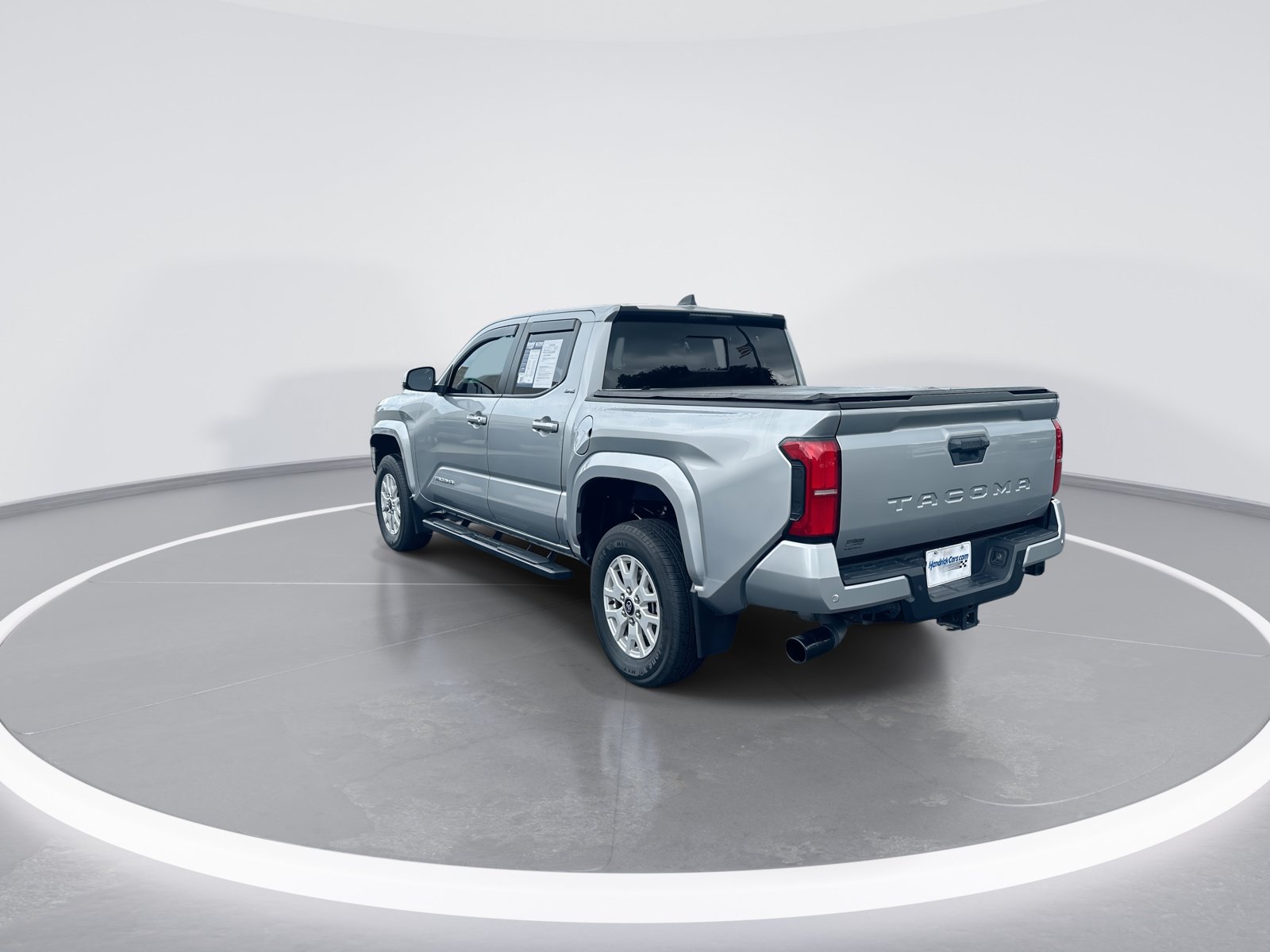 Used 2024 Toyota Tacoma SR5 w/ SR5 Upgrade Package RWD image 7