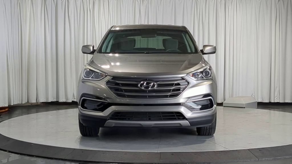 Used 2017 Hyundai Santa Fe Sport AWD/4WD image 4