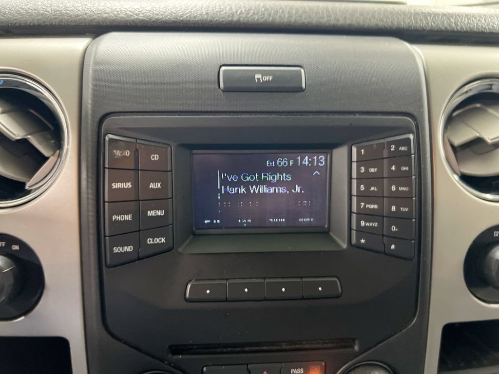 Used 2013 Ford F150 XLT w/ Mid Equipment Group RWD image 14