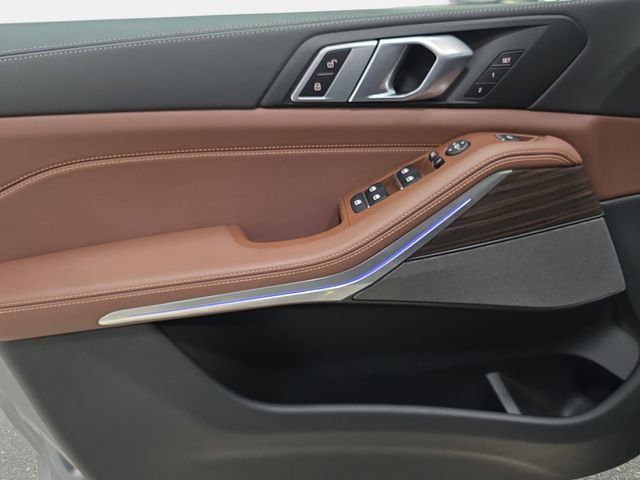 Certified 2026 BMW X5 xDrive40i w/ Premium Package image 24