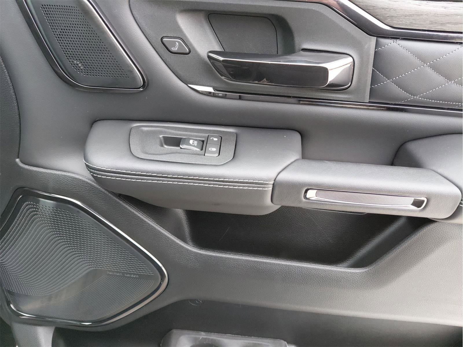 New 2026 RAM 1500 Limited image 18