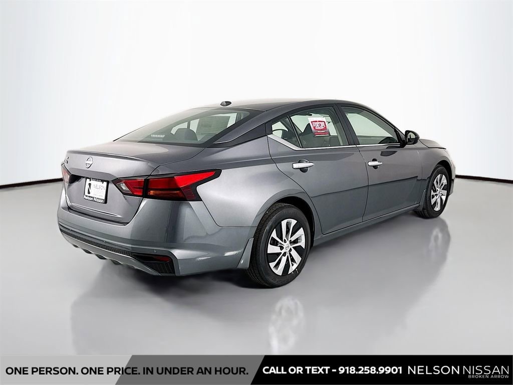 New 2025 Nissan Altima 2.5 S image 5