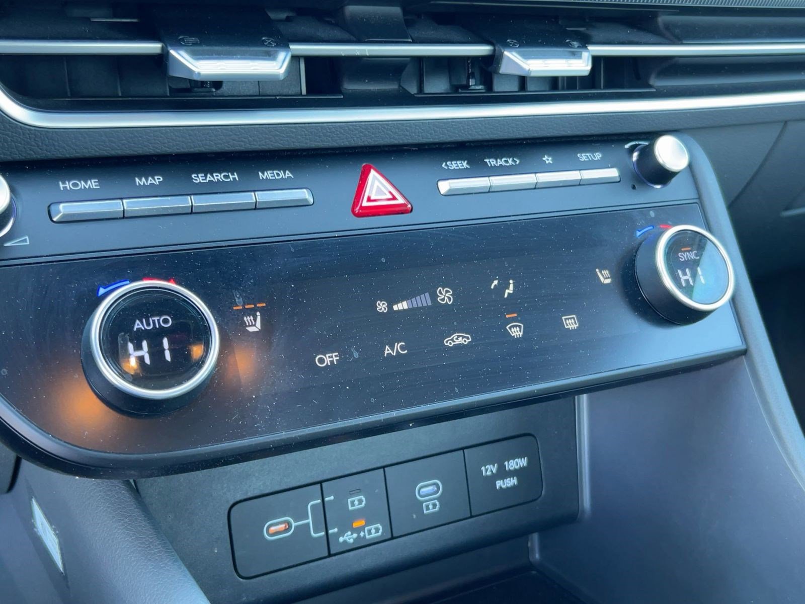 Used 2025 Hyundai Sonata SEL image 17