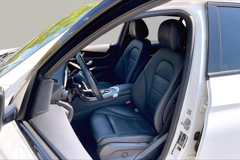 Used 2018 Mercedes-Benz GLC 300 4MATIC image 15