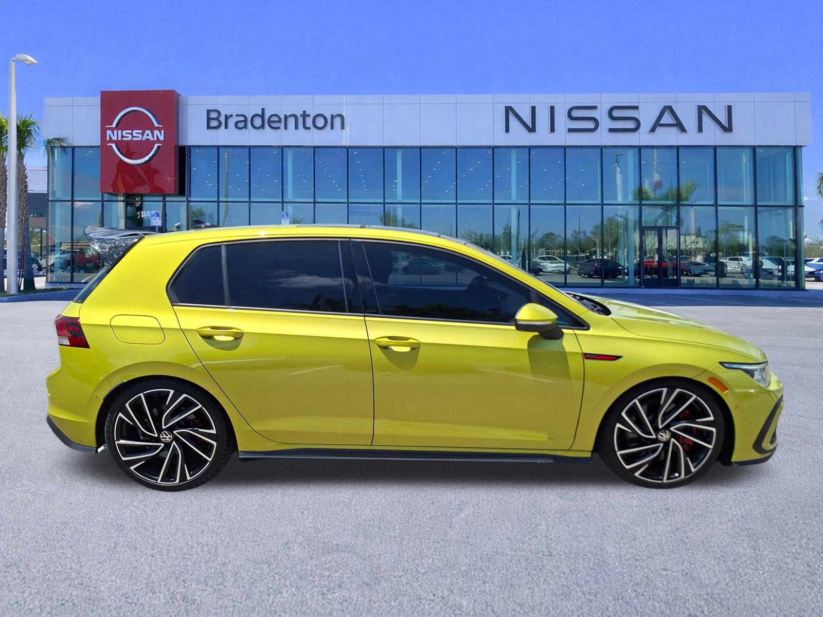Used 2022 Volkswagen GTI Autobahn FWD image 4