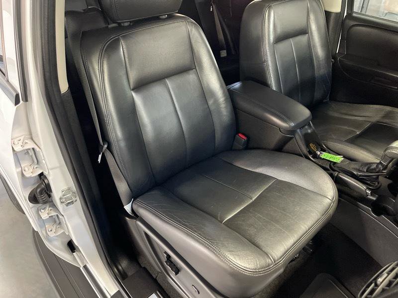 Used 2008 Chevrolet TrailBlazer LT w/ Sun And 6-Disc Cd Package AWD/4WD image 46