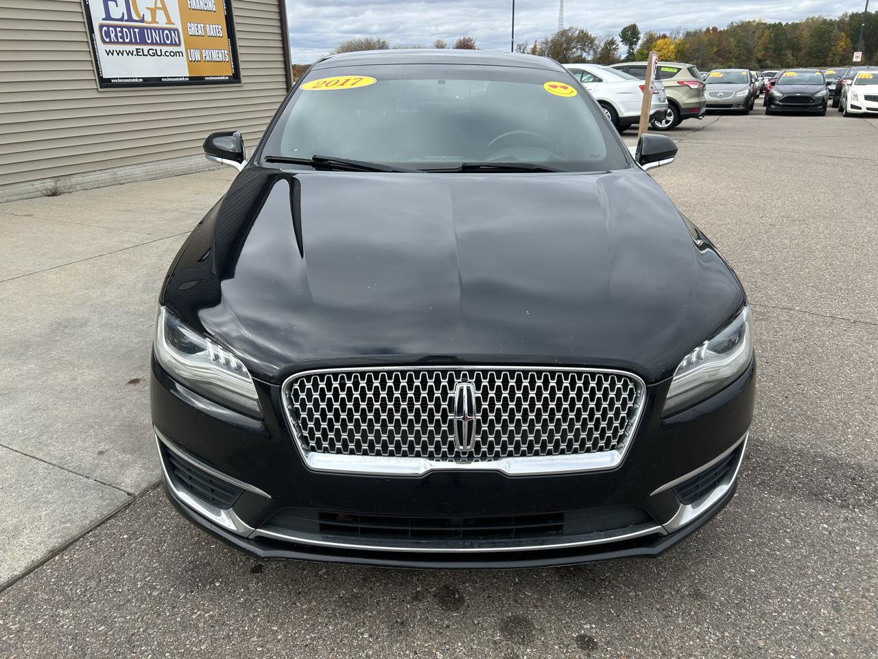 Used 2017 Lincoln MKZ Premiere FWD image 2