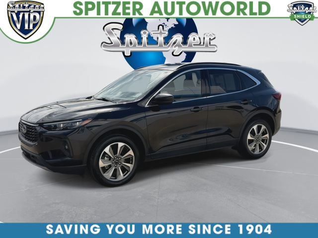 Used 2025 Ford Escape Platinum AWD/4WD image 5