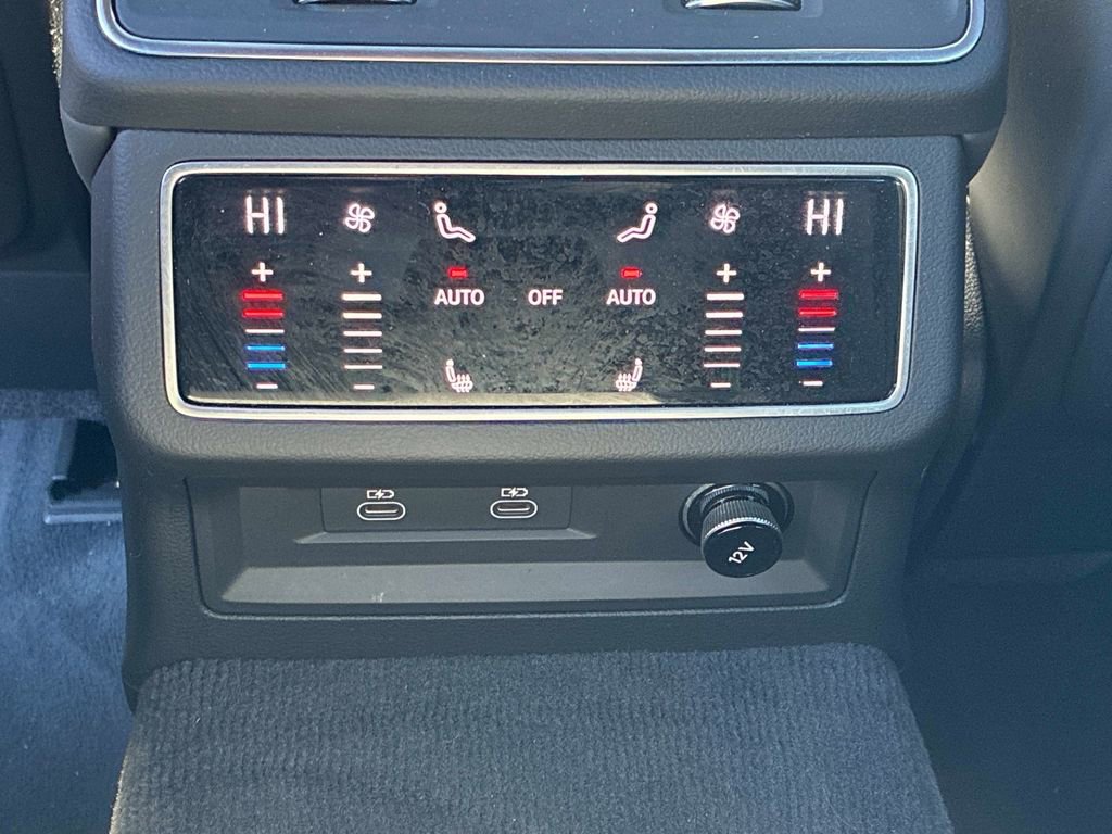 Used 2023 Audi A6 3.0T Prestige w/ Prestige Package image 18