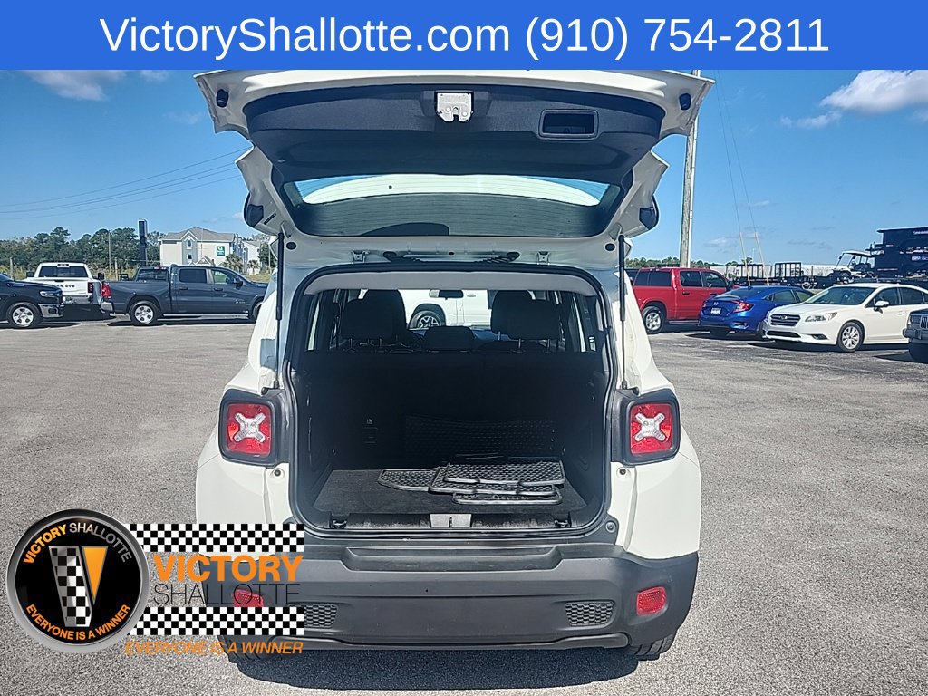 Certified 2022 Jeep Renegade Sport AWD/4WD image 26