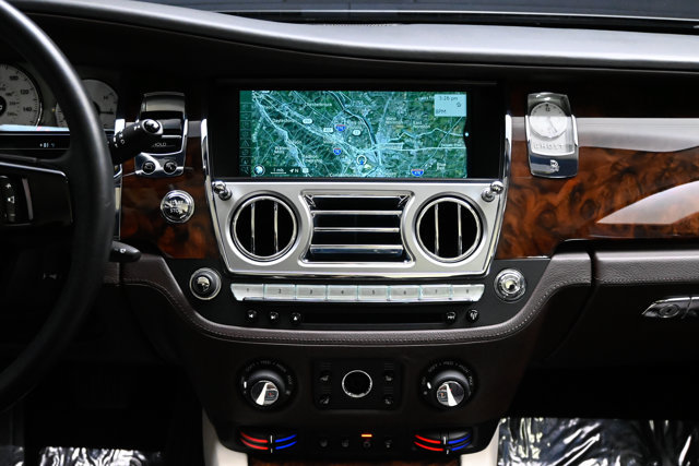 Used 2012 Rolls-Royce Ghost RWD image 97
