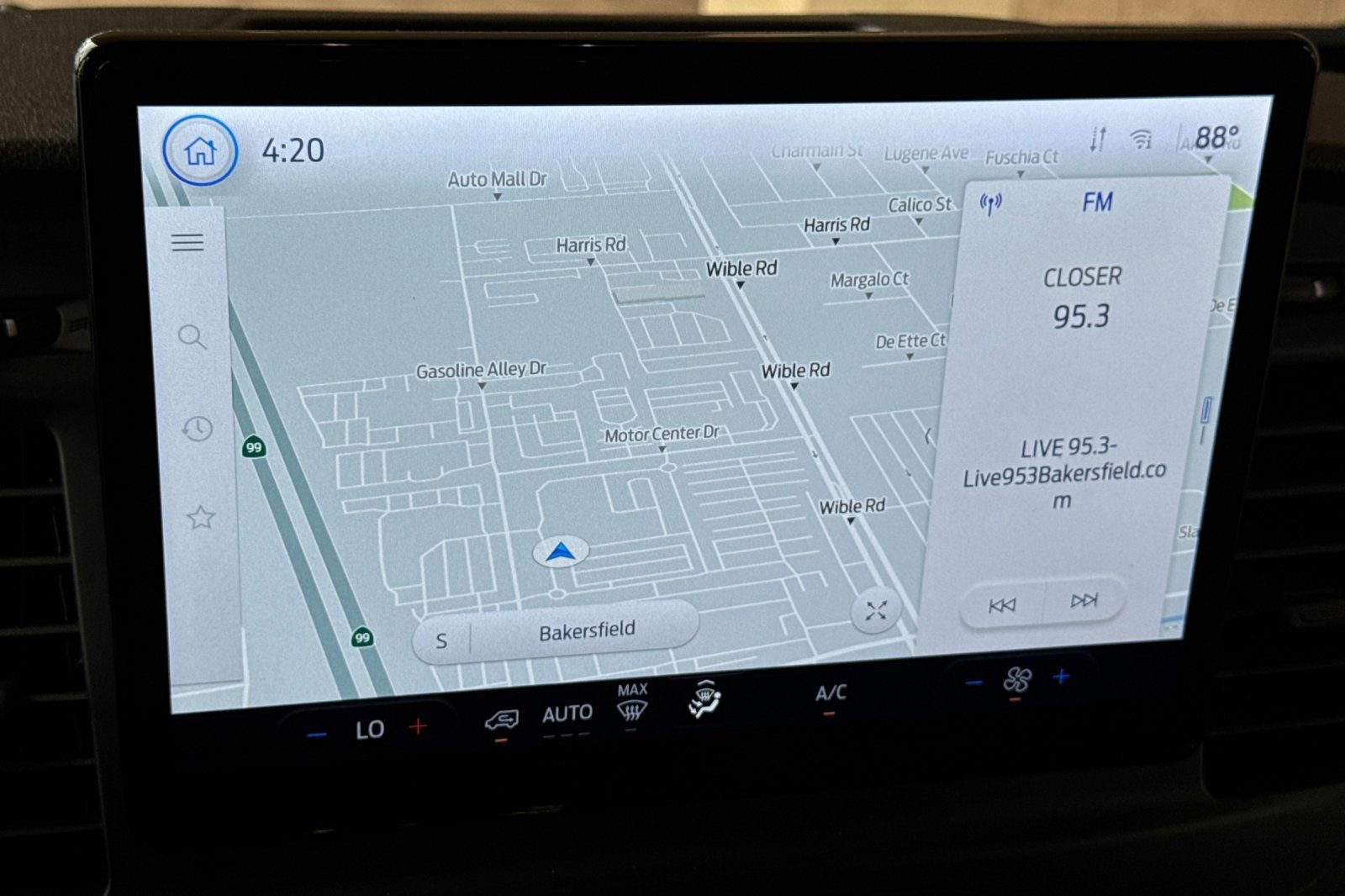 Used 2025 Ford Transit 250 148 Medium Roof w/ Load Area Protection Package image 19