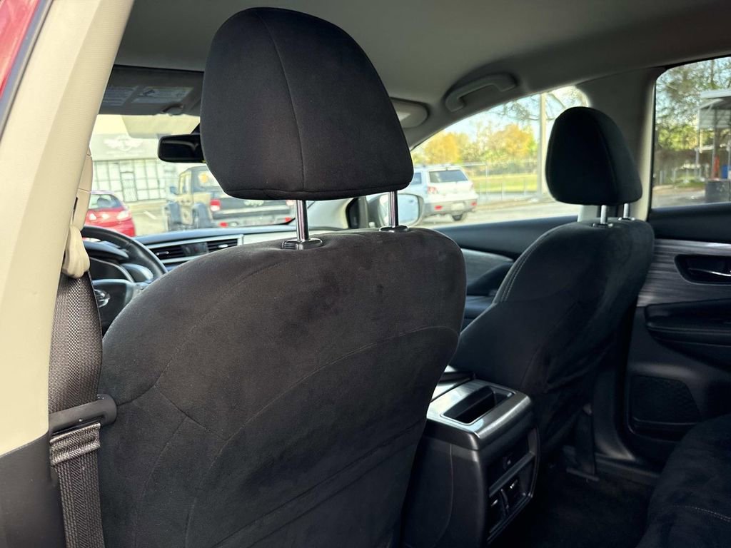 Used 2018 Nissan Murano SV image 13