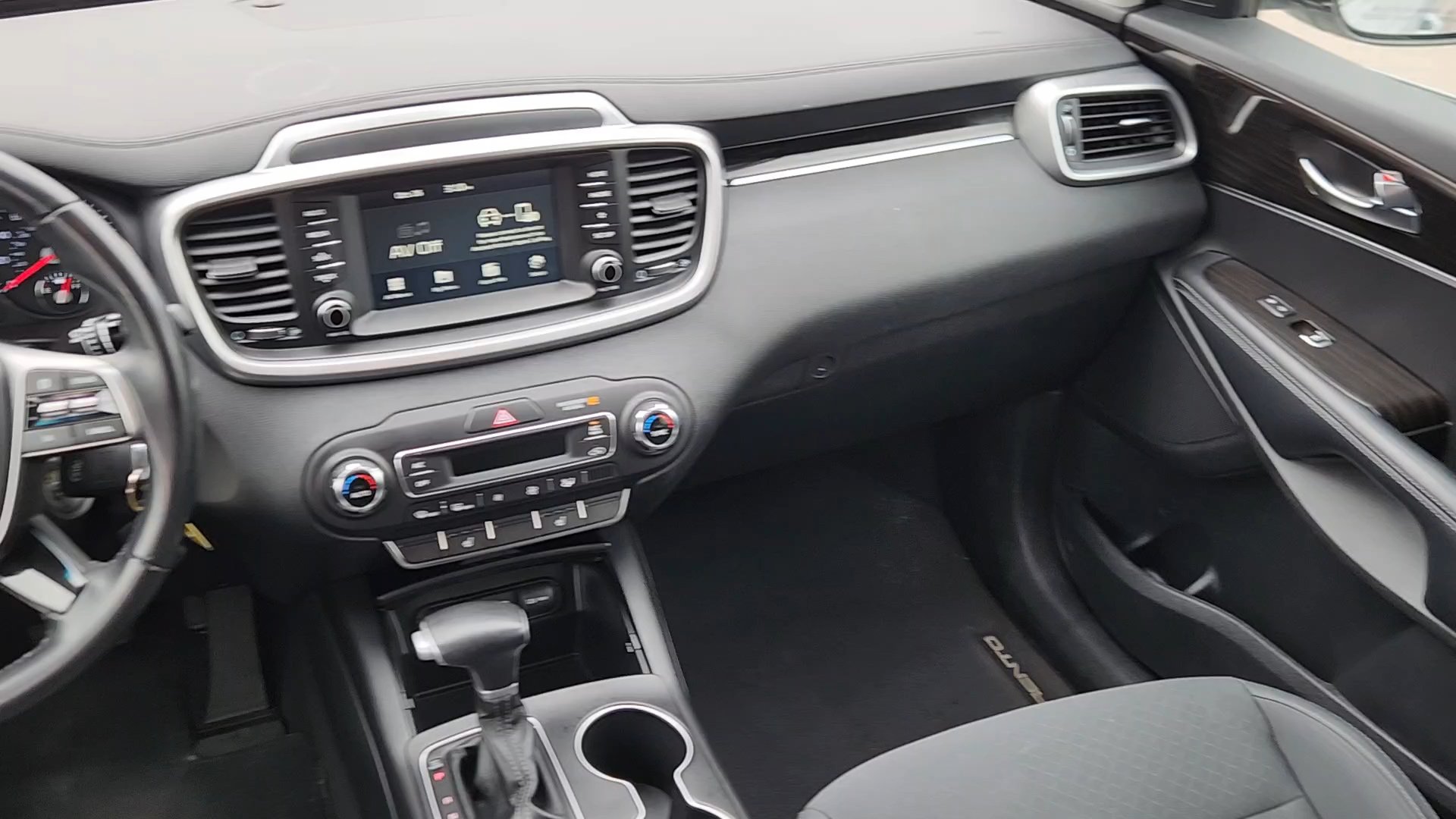 Used 2019 Kia Sorento S AWD/4WD image 33
