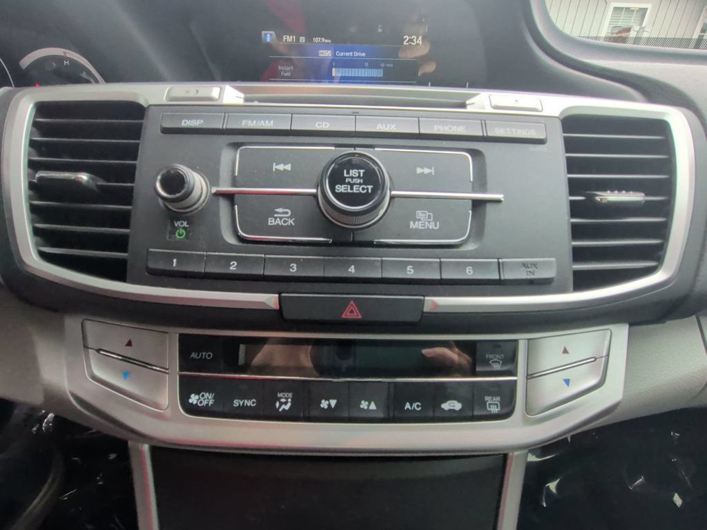 Used 2015 Honda Accord LX image 19