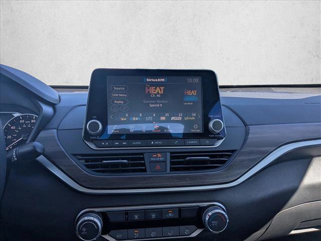 Used 2025 Nissan Altima 2.5 SV image 12