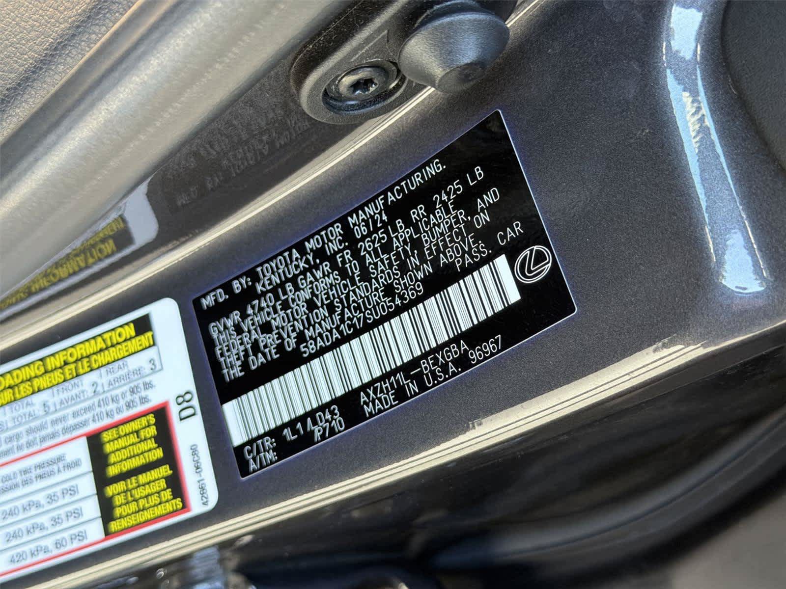 Used 2025 Lexus ES 300h w/ Premium Package FWD image 23