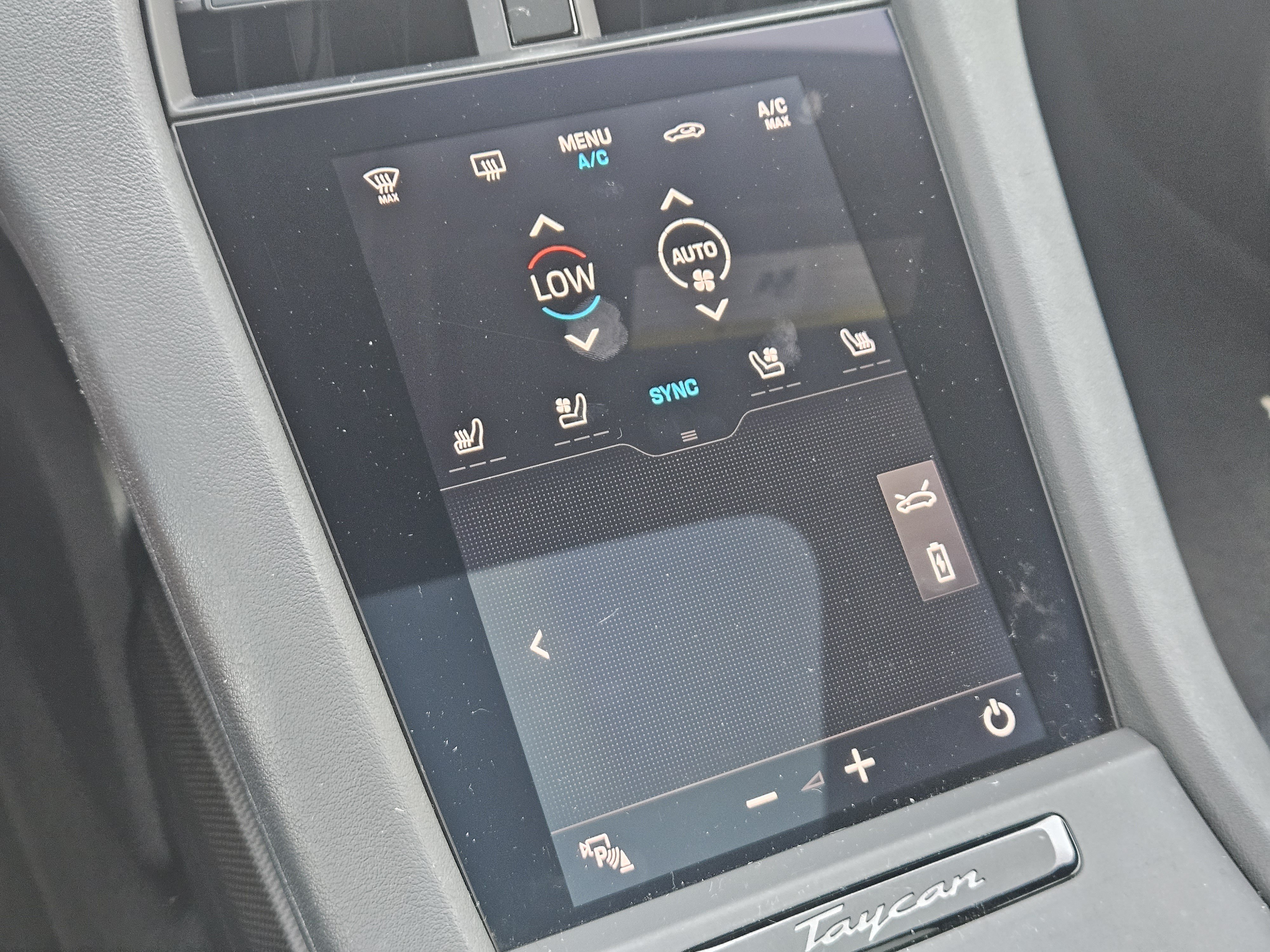 Certified 2022 Porsche Taycan RWD image 19