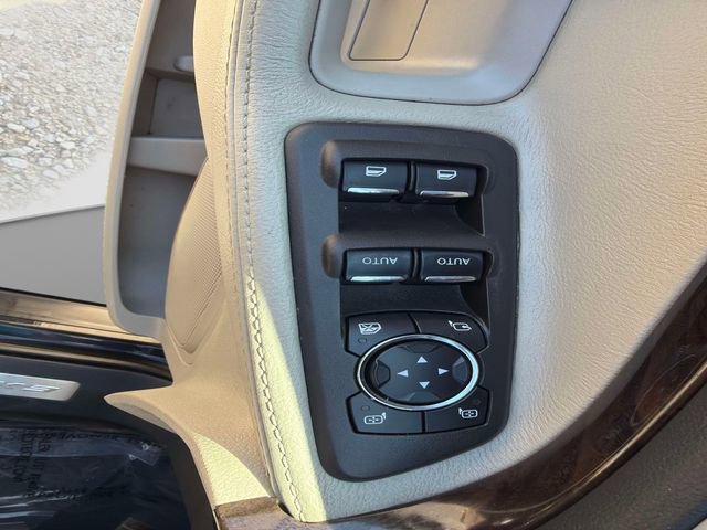 Used 2014 Ford Explorer Limited w/ Equipment Group 301A AWD/4WD image 19