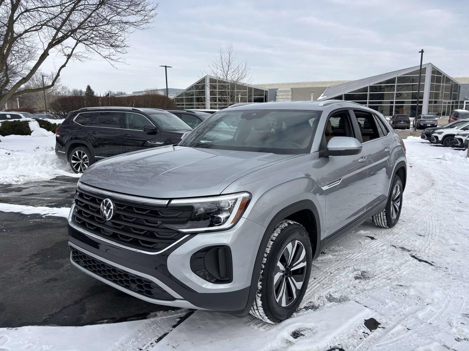 New 2026 Volkswagen Atlas Cross Sport SE AWD/4WD image 3
