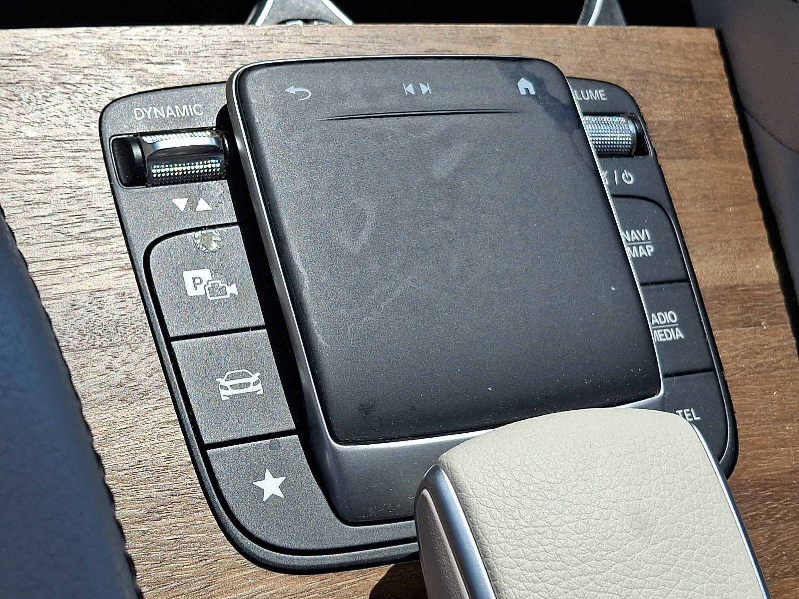 Used 2022 Mercedes-Benz GLE 350 4MATIC image 21