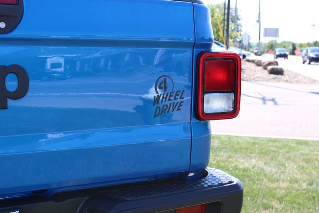 Used 2021 Jeep Gladiator Sport AWD/4WD image 37