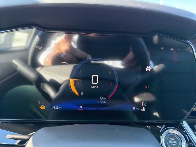 New 2026 Chevrolet Trax RS w/ Sunroof Package image 29