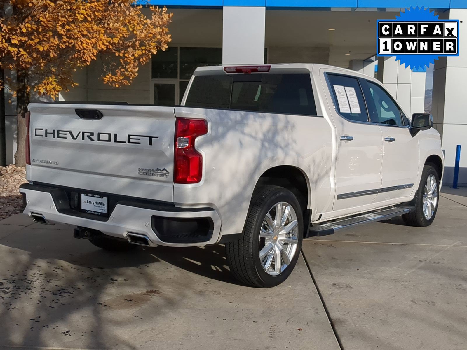 Used 2023 Chevrolet Silverado 1500 High Country w/ Technology Package image 6