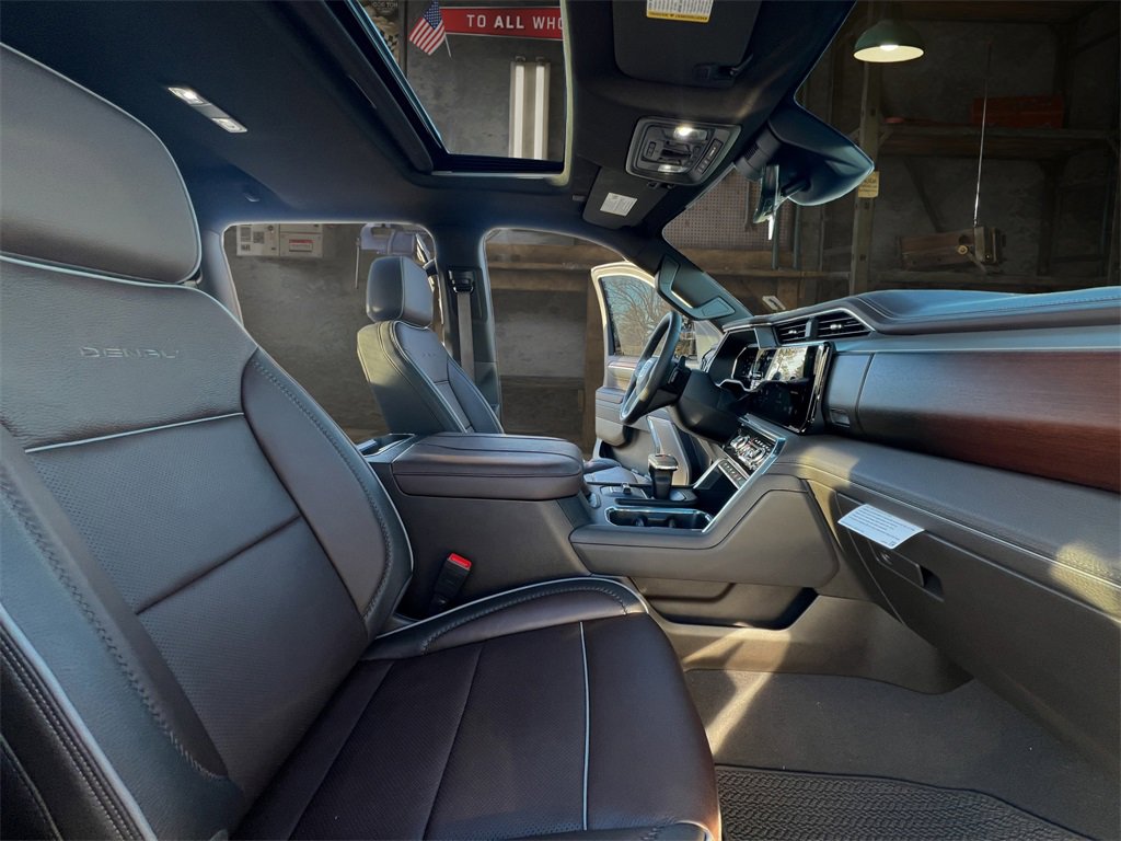 Certified 2025 GMC Sierra 1500 Denali w/ Denali Reserve Package image 15