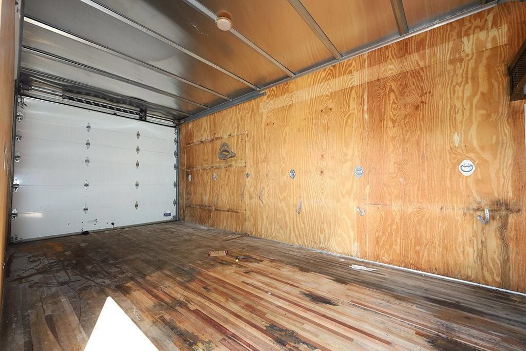 Used 2017 Ford E-450 and Econoline 450 Super Duty w/ Power Windows & Locks Group RWD image 13