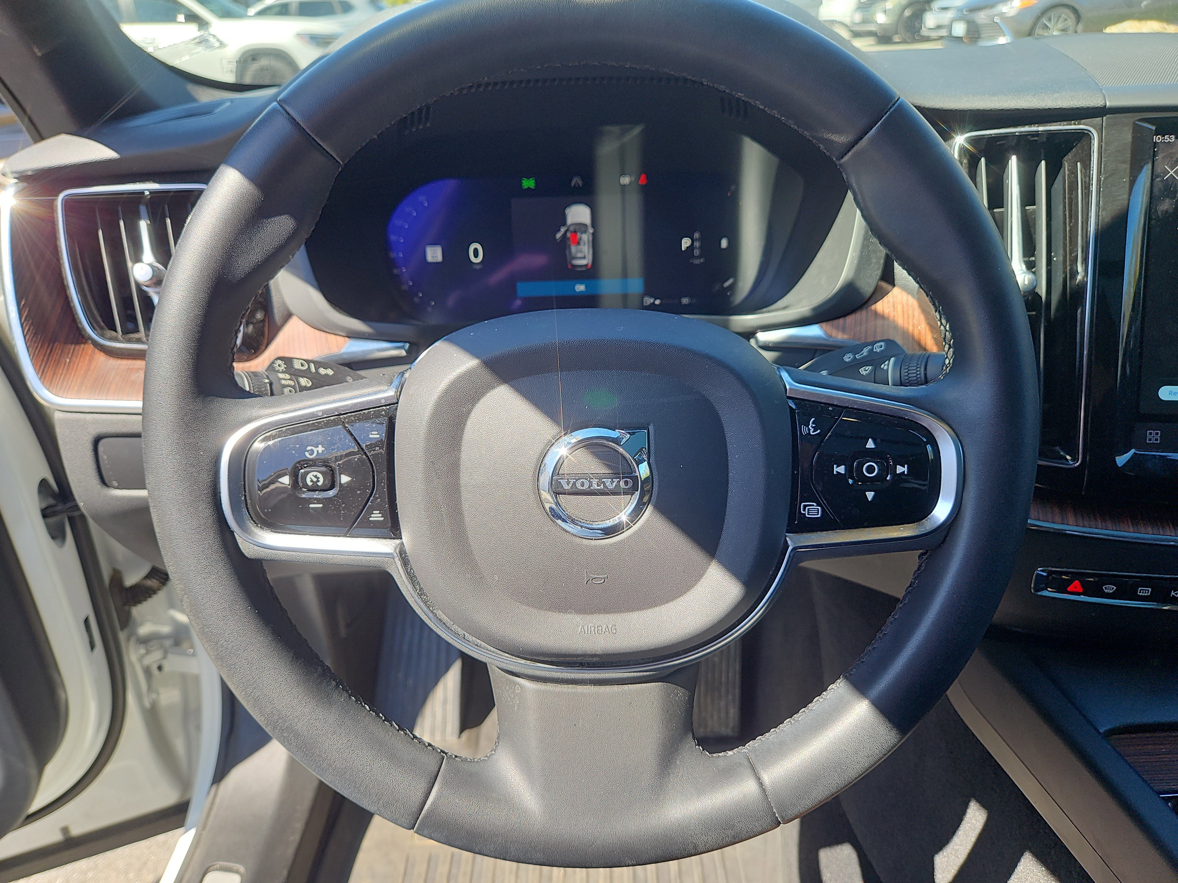 Certified 2023 Volvo XC60 B5 Plus w/ Climate Package AWD/4WD image 22