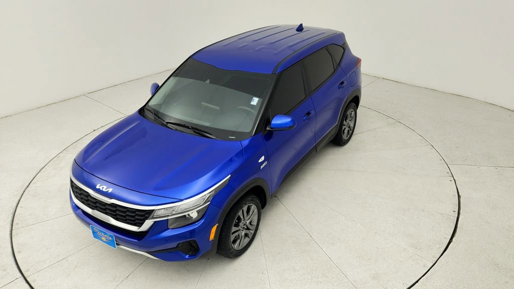 Used 2023 Kia Seltos LX image 14