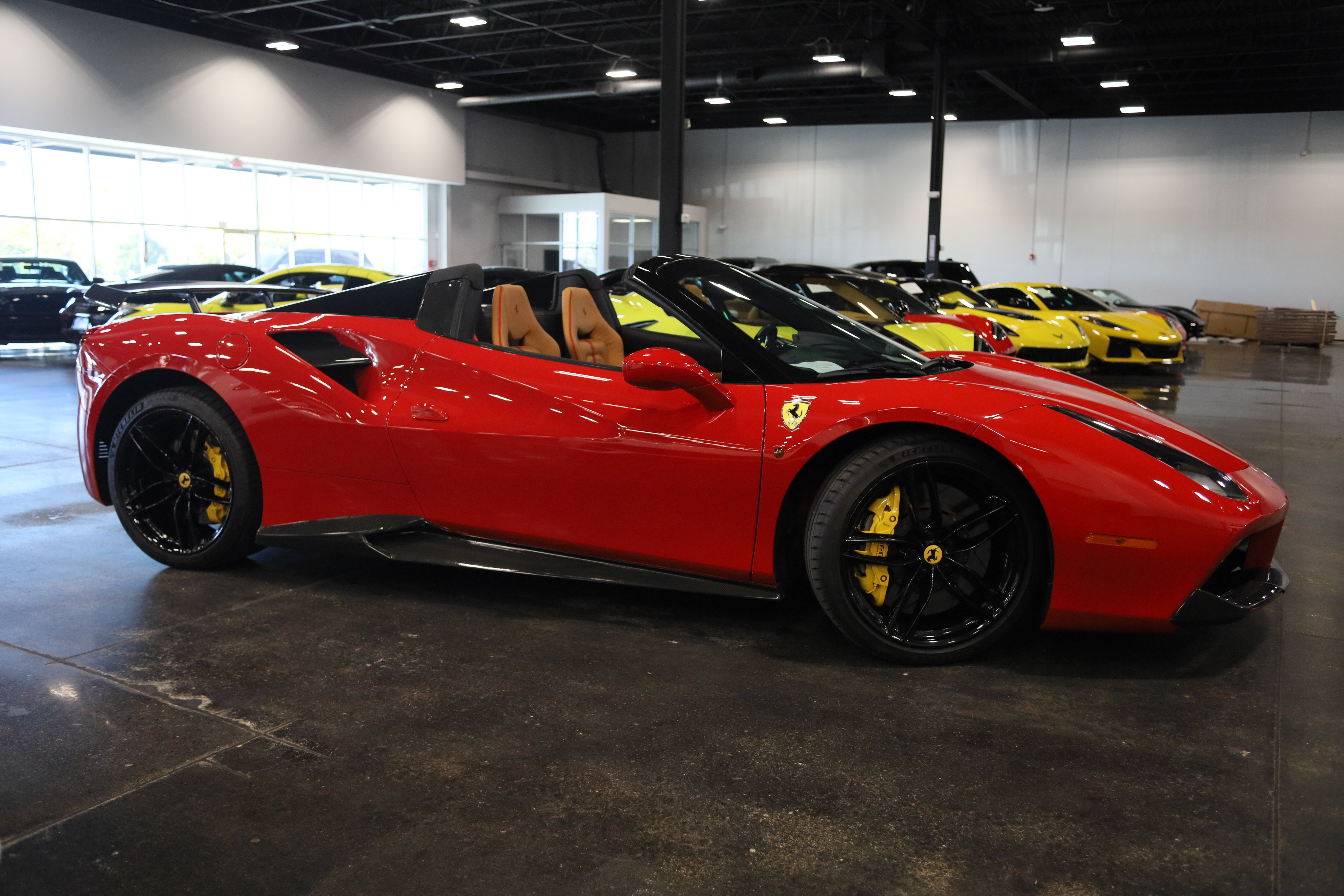 Used 2019 Ferrari 488 Spider RWD image 7